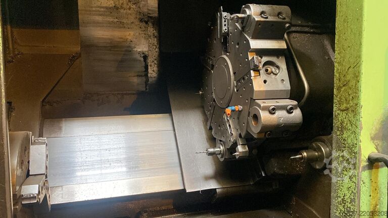 CNC lathe VICTOR TNS3