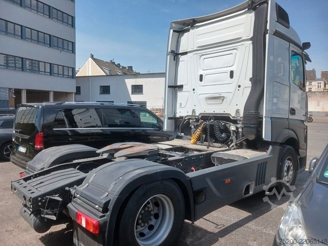 Standard tractor unit MERCEDES-BENZ Actros 1845 L