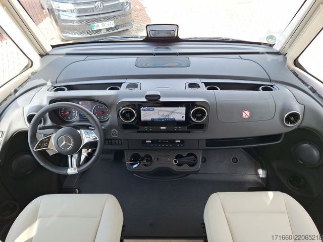 Integrated camper HYMER/ERIBA B-Klasse ML I BlackLine 880 5 Sitzplätze