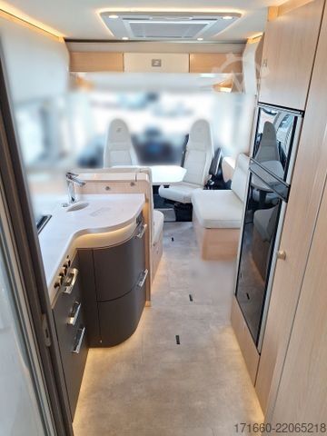 Integrated camper HYMER/ERIBA B-Klasse ML I BlackLine 880 5 Sitzplätze