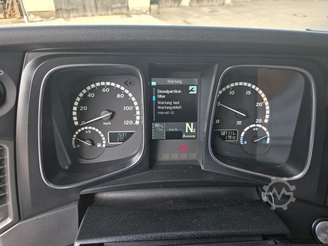 Volume tractor unit MERCEDES-BENZ 1845 Lowliner, Retarder, 2 Tanks, Hubsattelkuppl