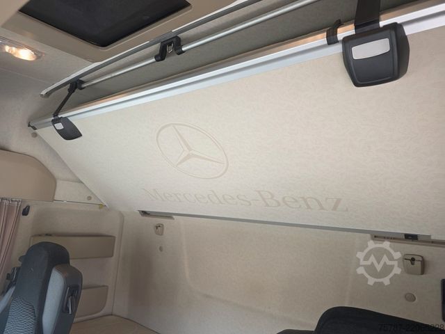 Volume tractor unit MERCEDES-BENZ 1845 Lowliner, Retarder, 2 Tanks, Hubsattelkuppl