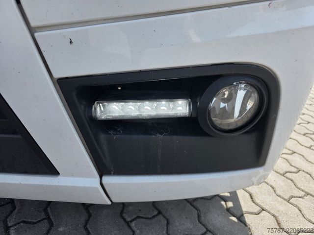 Volume tractor unit MERCEDES-BENZ 1845 Lowliner, Retarder, 2 Tanks, Hubsattelkuppl