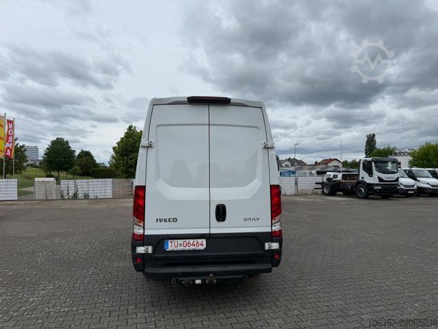 High top van IVECO Daily 35S18 A8 L3H2 Hi Matic LED+Klima+Navi+AHK
