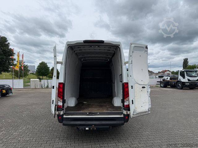 High top van IVECO Daily 35S18 A8 L3H2 Hi Matic LED+Klima+Navi+AHK