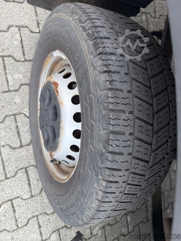 High top van IVECO Daily 35S18 A8 L3H2 Hi Matic LED+Klima+Navi+AHK