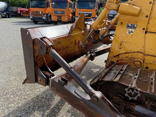 Planierraupe Liebherr PR 712 L Planierraupe mit Steuerung