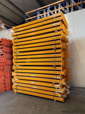 Heavy-duty shelving pallet racks 14 lfm Jungheinrich MPB Palettenregale H: 500cm, Fachlast: 2100 kg