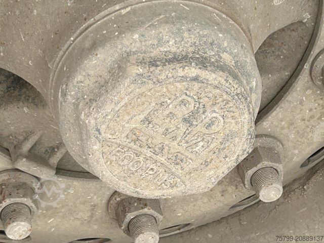 Tipper semitrailer LANGENDORF ALU Kipp-Auflieger mit 3 Achsen ca. 28m³