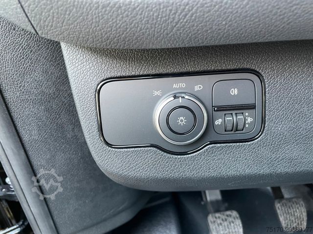 Panel van MERCEDES-BENZ Sprinter 317 CDI 3665 DoKa/Mixto Stdheiz AHK3,5