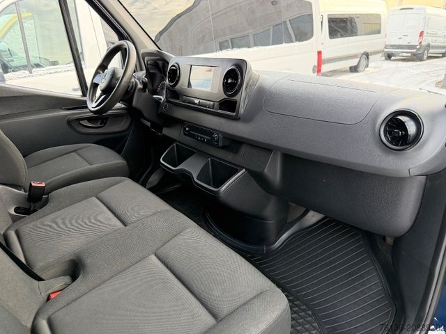 Panel van MERCEDES-BENZ Sprinter 211 CDI Automatik Standheizung L1H1 AHK