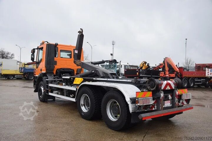 Hook arm system Iveco Trakker 330