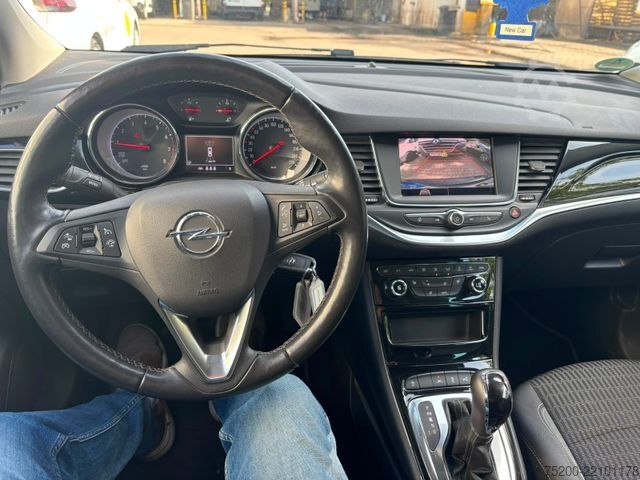 Minibus OPEL Astra 1.4 Turbo Sports Tourer/LED/Kamera/Klima