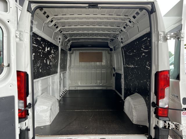 High top van PEUGEOT Boxer L3H2 Pro BlueHDi Navi Kamera 3-Sitzer