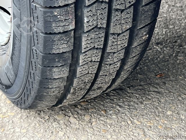 High top van PEUGEOT Boxer L3H2 Pro BlueHDi Navi Kamera 3-Sitzer