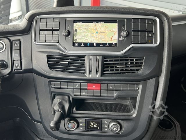 Standard tractor unit IVECO S-WAY AS440S46 Intarder ACC-Tempomat LED