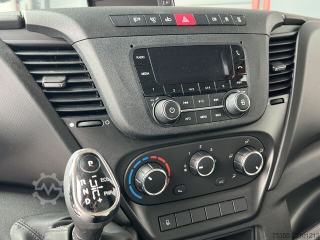 Pick-up van IVECO Daily 35S14A Hi-Matic Klima 4,35m Wartungvertrag