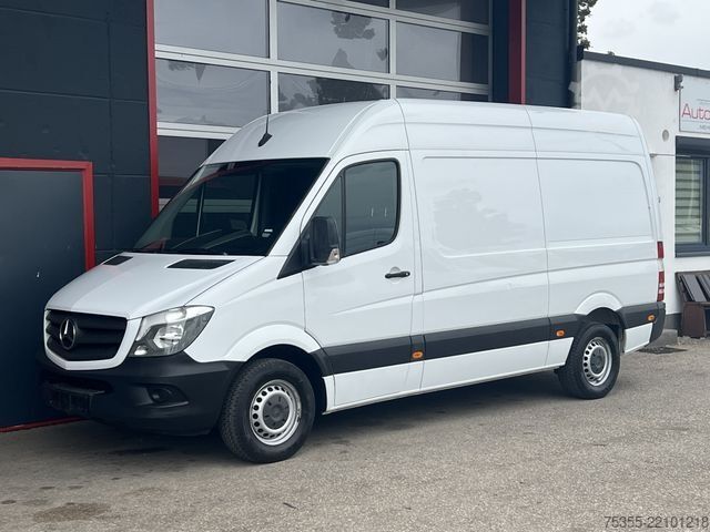 High top van MERCEDES-BENZ Sprinter 314 CDI Klima Navi AHK 3-Sitze Euro6