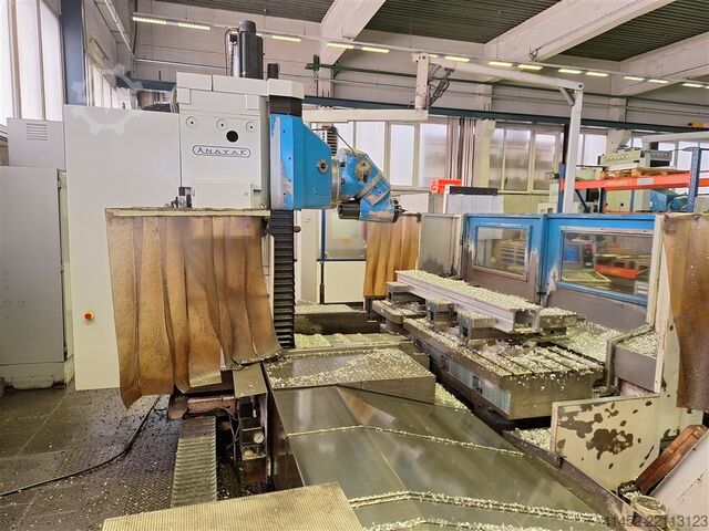 Bed Type Milling Machine - Universal ANAYAK FBZ-HV-2500