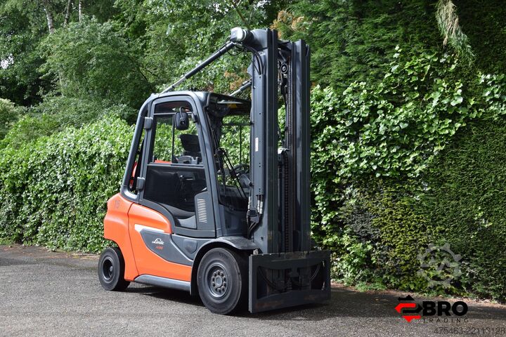 Forklift Linde H35T-01 Triplex