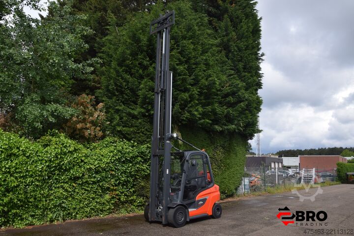 Forklift Linde H35T-01 Triplex
