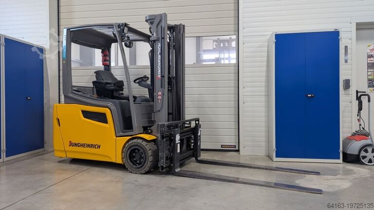 Elektro 3 Rad-Stapler Jungheinrich EFG 218 G160-310ZZ