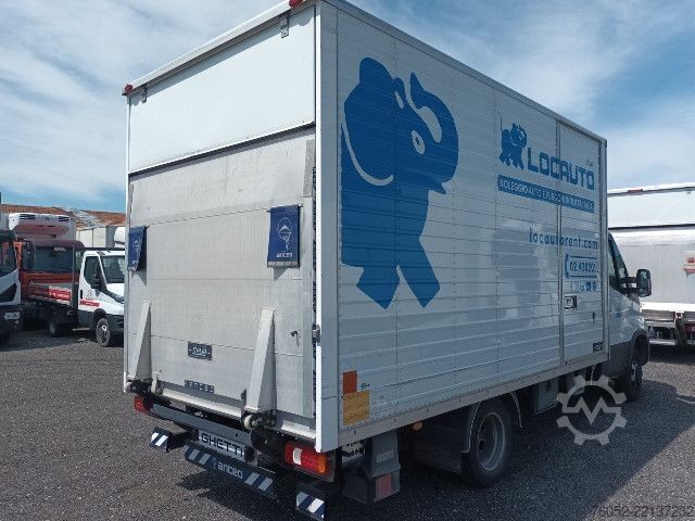 Box truck IVECO 35C14