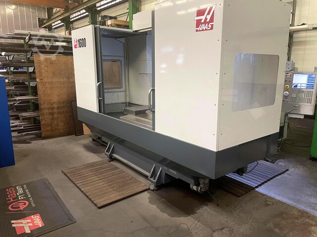 Horizontal machining center HAAS EC-1600