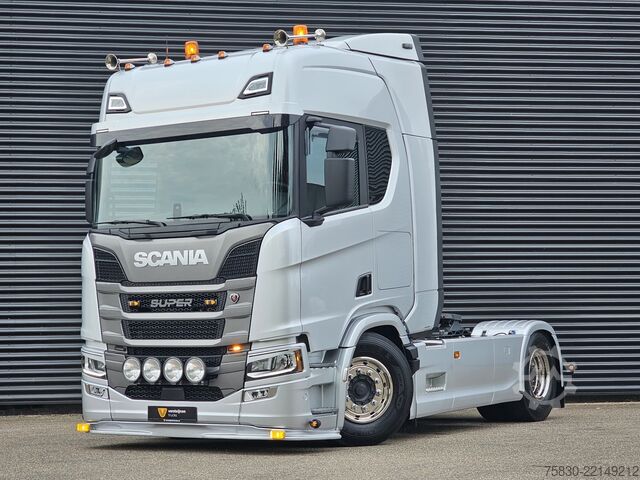 Standard-SZM Scania R460 4x2 / RETARDER / FULL AIR / 2 TANKS