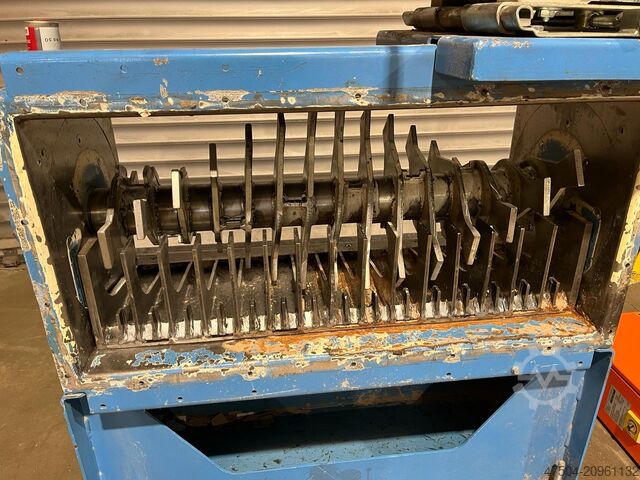 Single shaft shredder Höcker PHSS 40/110