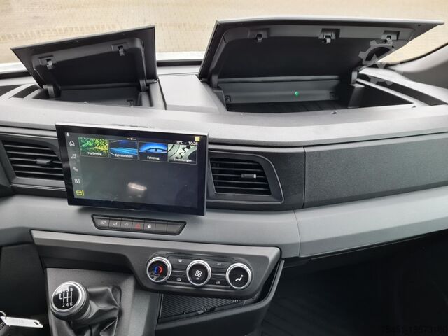 Transporter mit Koffer Renault Master 35 New Möbel Koffer KLIMA KAMERA TEMPOMAT