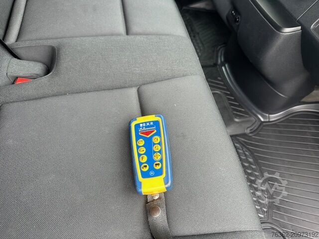 Box wagon high + long Mercedes-Benz Sprinter 314 L2H2 Ladebordwand Bär Klima