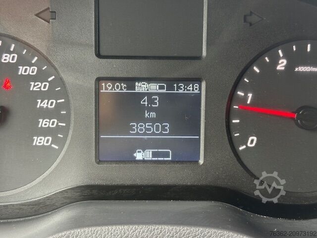 Box wagon high + long Mercedes-Benz Sprinter 314 L2H2 Ladebordwand Bär Klima