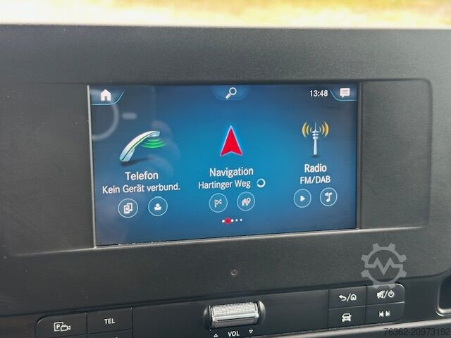 Box wagon high + long Mercedes-Benz Sprinter 314 L2H2 Ladebordwand Bär Klima