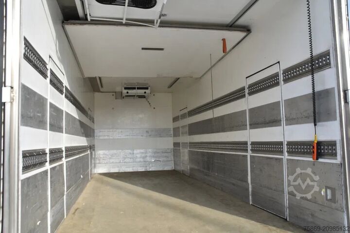Refrigerated/frozen transport Scania P280 4x2LB + THERMO KING T-800R BI-TEMP/SLIDING...