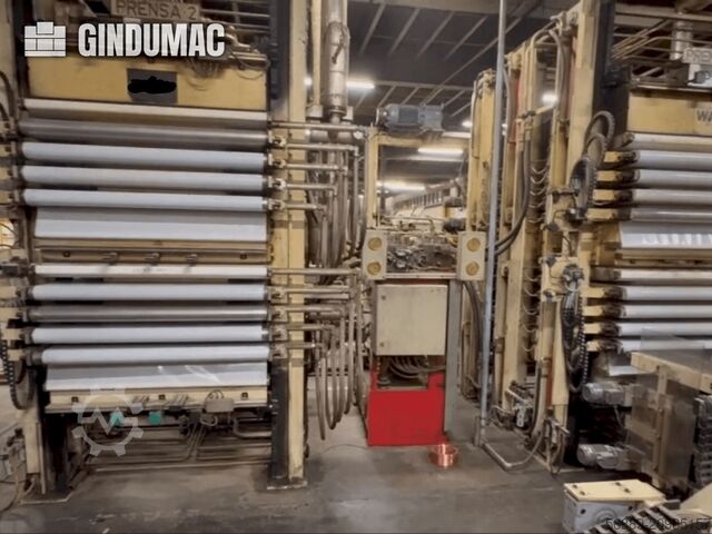 WILD Door leaf press line WILD Door leaf press line