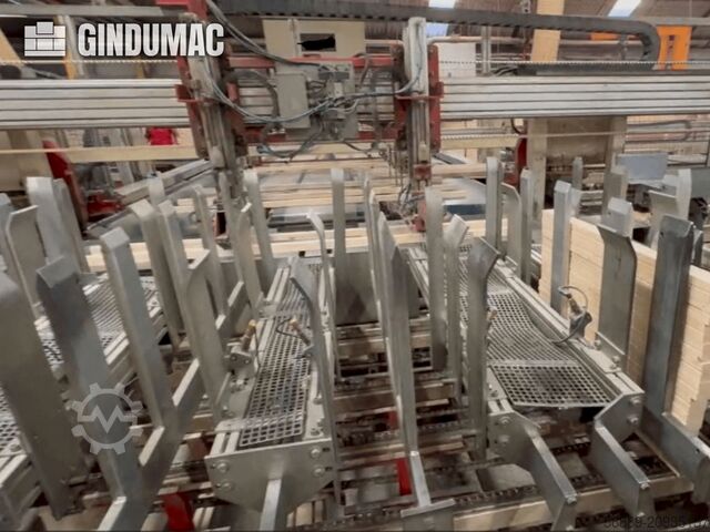 WILD Door leaf press line WILD Door leaf press line