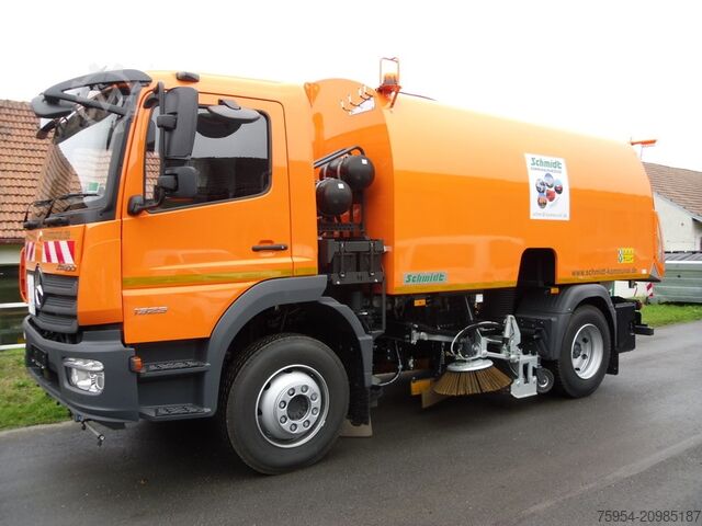 Road sweeper Mercedes-Benz Atego 1323 LKO 4x2 / Themis SH7B D