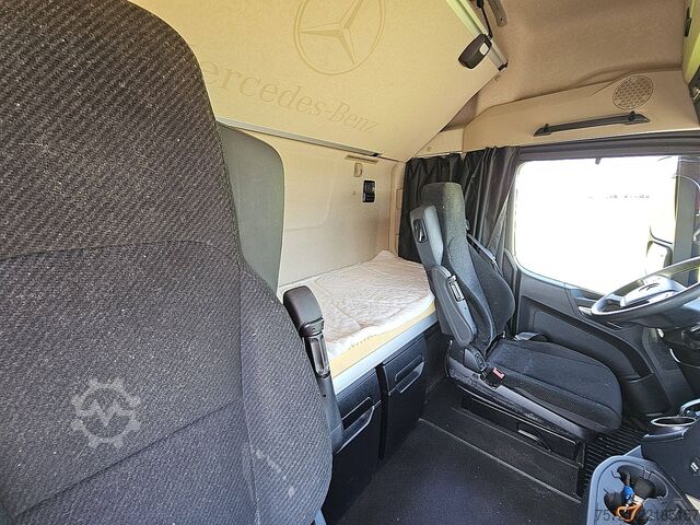 Standard-SZM MERCEDES-BENZ ACTROS 1851