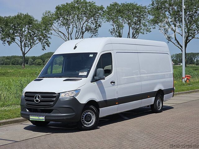 High-roof van MERCEDES-BENZ SPRINTER 317 L3H2 Maxi Mbux Euro6