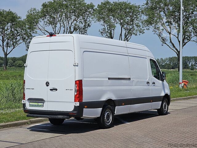 High-roof van MERCEDES-BENZ SPRINTER 317 L3H2 Maxi Mbux Euro6