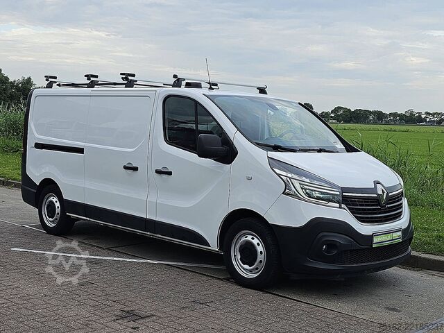 High-roof van RENAULT TRAFIC 1.6 DCI L2H1 2xZijdeur Navi!