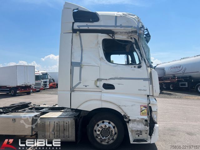 Volume tractor unit MERCEDES-BENZ Actros 1848*Big Space*Solo Star*Standklima*Alcoa