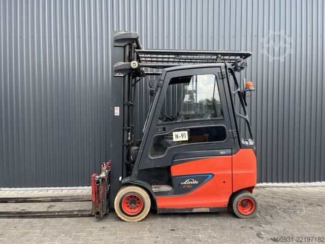 Elektro 4 Rad-Stapler Linde E30H-01/600