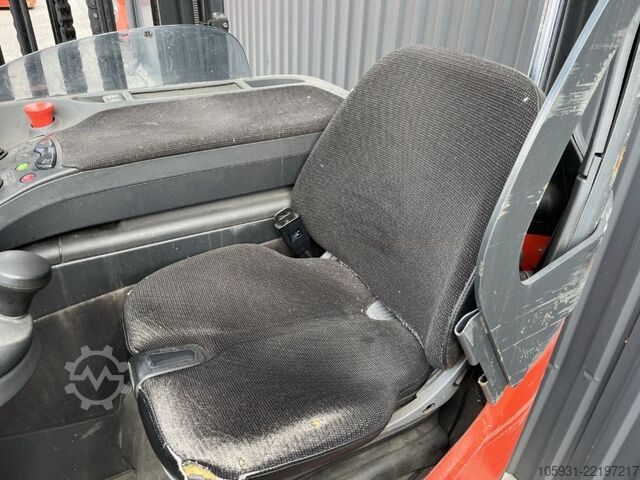 Schubmaststapler Linde R14-01