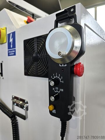 2030 SPECIAL with oscillating knife PGCNC 2030 SPECIAL z nożem oscylacyjnym