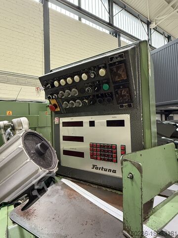 CNC cylindrical grinding machine Fortuna T23S1000ASW45 CNC