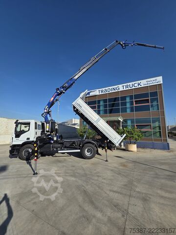 Truck chassis iveco 180e32k