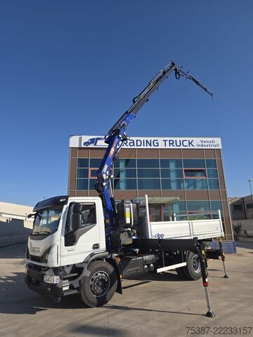 Truck chassis iveco 180e32k