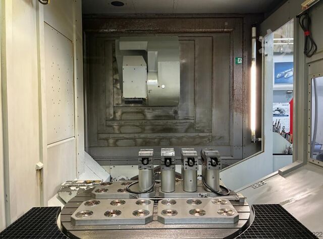 CNC-Dreh- und Fräszentrum DMG Gildemeister DMU 160 P duoBLOCK